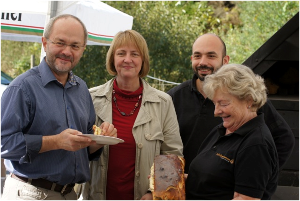 Volkmar Klein gemeinsam mit seiner Frau Dorothee Volkmar Klein gemeinsam mit seiner Frau Dorothee